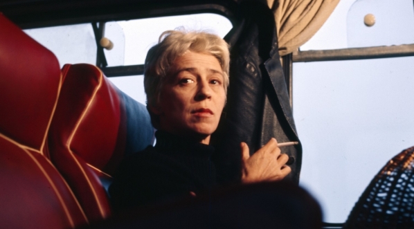  Halina Mikołajska w filmie Krzysztofa Zanussiego "Bilans kwartalny' z 1974 roku.  