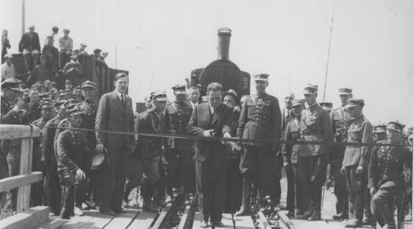  Otwarcie mostu kolejowego na Dunajcu w Bogumiłowicach w sierpniu 1934 roku.  