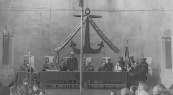  Akcja propagandowa na rzez Funduszu Obrony Morskiej w Krakowie w marcu 1934 roku.  