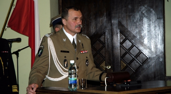  Generał Włodzimierz Potasiński na odprawie Wojska Polskiego 2009 roku.  