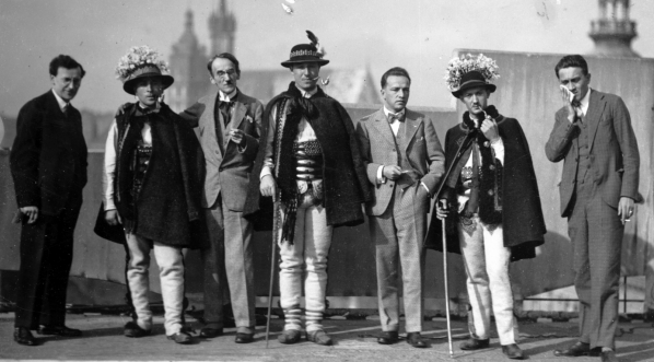  Zespół regionalny ze Spisza podczas pobytu w Krakowie w październiku 1929 roku.  
