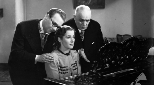  Scena z filmu Jana Fethke i Konrada Toma "Zapomniana melodia" z 1939 roku.  