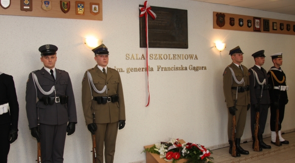  Ceremonia odsłonięcia tablicy pamięci generała Franciszka Gągora w siedzibie Sztabu Generalnego w Warszawie  25.10.2011 r.  