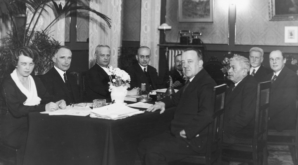  Nagrody miasta stołecznego Warszawy na 1933 rok.  