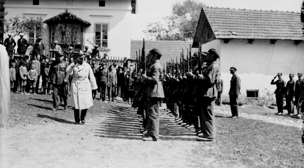  Święto strzeleckie ku czci artysty malarza Włodzimierza Tetmajera w Bronowicach, 1.05.1930 r.  