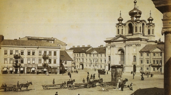  Plac Krasińskich w Warszawie.  