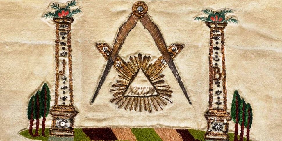 TAJEMNICE TWÓRCY LEGIONÓW